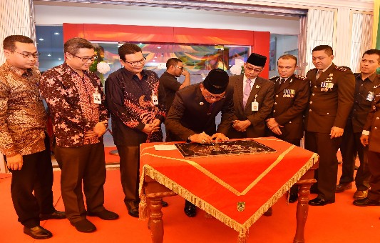 Bupati Rohil Resmikan Kantor Baru Bank Riau Kepri Bagan Siapi Api